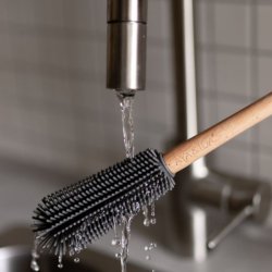 Flaskebrste - i tr og silikone